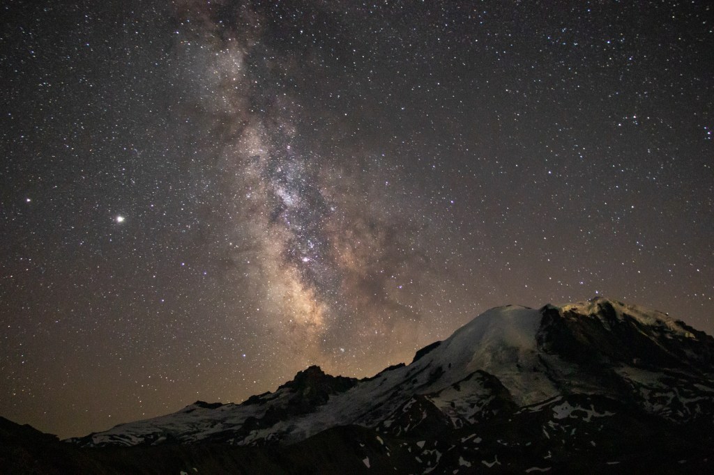 Emeline Lee - Milky Way Galaxy behind Mount Rainier