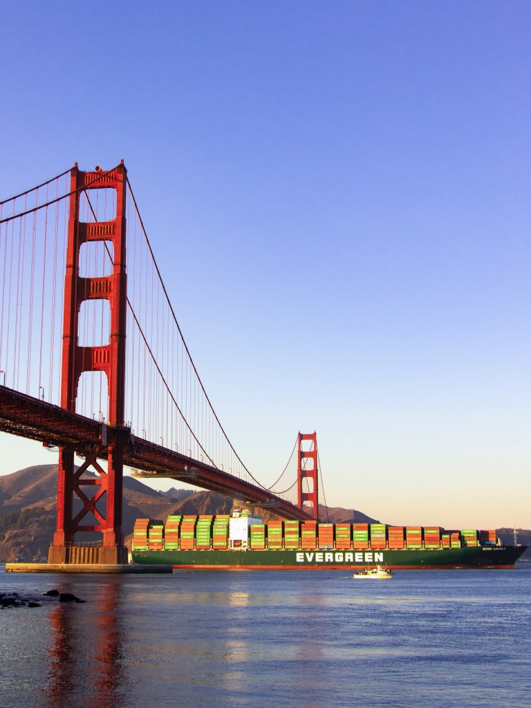 Emeline Lee - Golden Gate Bridge, San Francisco