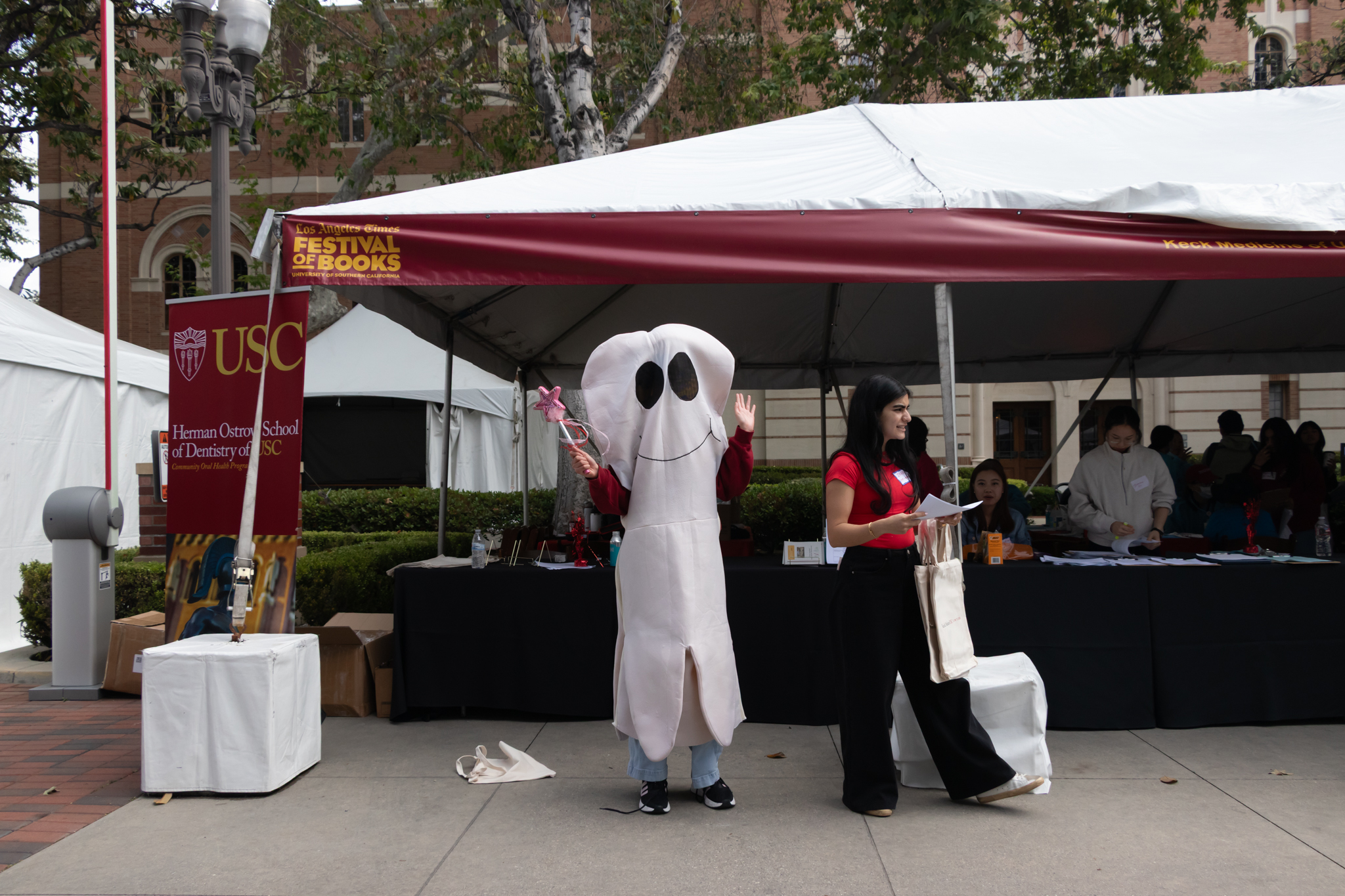 Los Angeles LA Times Festival of Books 2025 by Emeline Lee